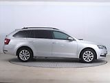 Škoda Octavia (2018) 1.6 TDI, Automat, Navi - náhled 6