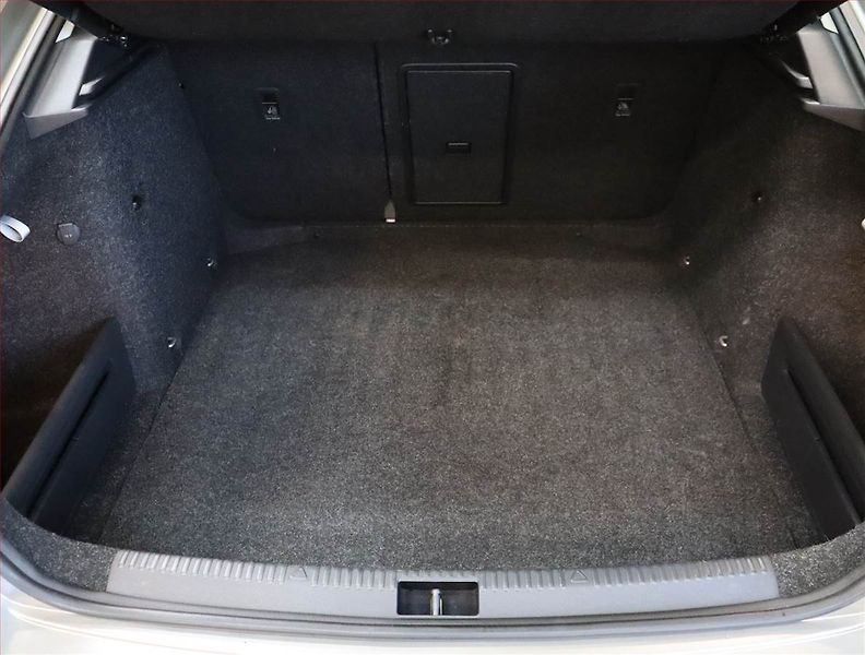 Škoda Octavia (2016) Ambition Plus 1.6 TDI - fotka 14 z 19