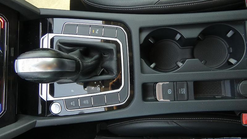 Volkswagen Arteon Shooting Brake 2.0 TDI DSG 4Mo - fotka 17 z 25