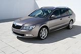 Škoda Superb 2.0TDI 125KW rezervace 3/2011 - náhled 8