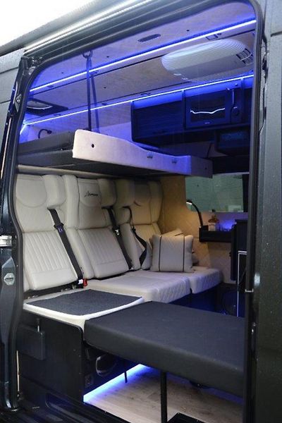 Mercedes-Benz Sprinter Sprinter 319  Camper V6 4x4 - fotka 64 z 86