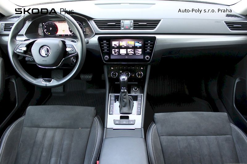 Škoda Superb (2023) 2.0 TDI 110 kW Style Plus - fotka 4 z 25
