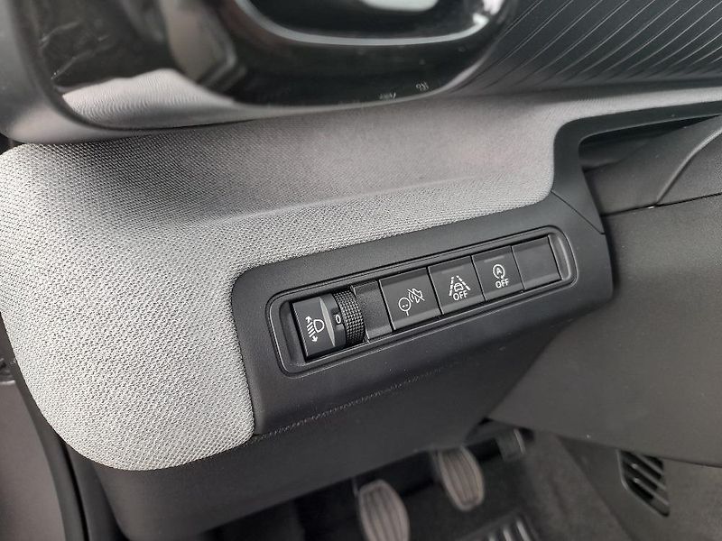 Citroën C3 Aircross (2026) PLUS TURBO 100K MAN6 - fotka 19 z 35