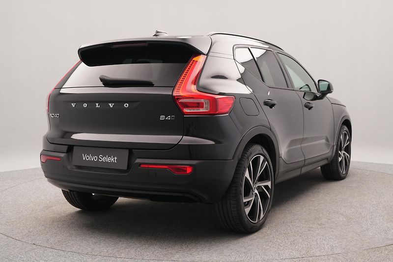 Volvo XC40 B4 AWD INSCRIPTION AUT  - fotka 10 z 51