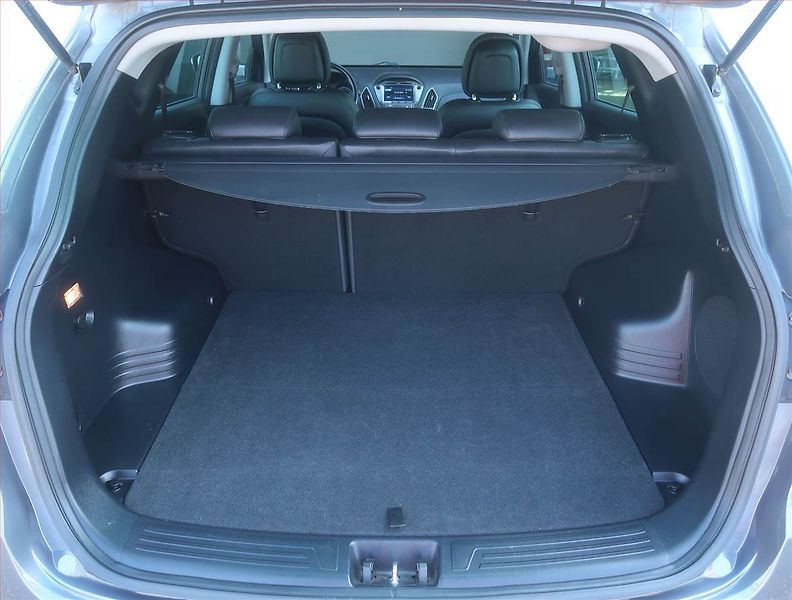 Hyundai ix35 (2015) 1.7 CRDi, Serv.kniha, Kůže - fotka 14 z 16