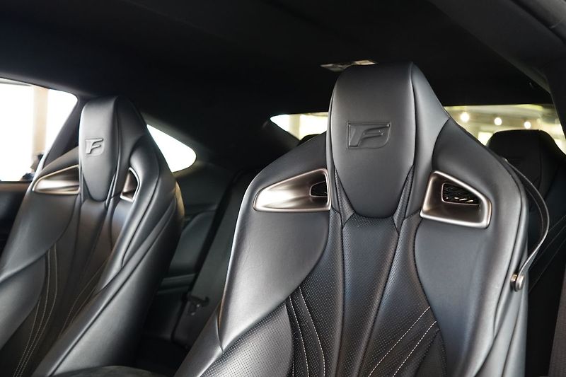 Lexus RC F - fotka 20 z 40