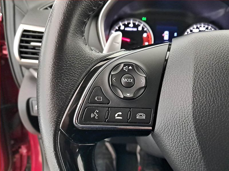 Mitsubishi Eclipse Cross (2020) 1.5 T-MIVEC - fotka 17 z 19