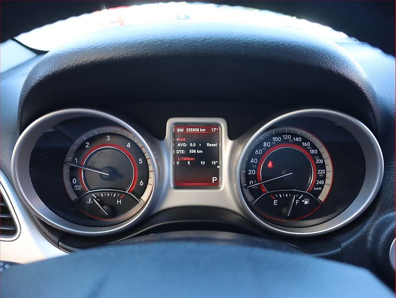 Fiat Freemont (2015) 2.0 MultiJet, 4X4, Automat - fotka 11 z 20