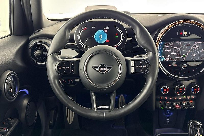 Mini Cooper S 5dvéř. - fotka 19 z 23