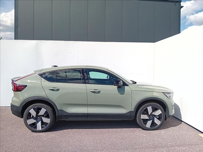 Volvo C40 1,0 AWD RECHARGE ULTIMATE - fotka 3 z 25