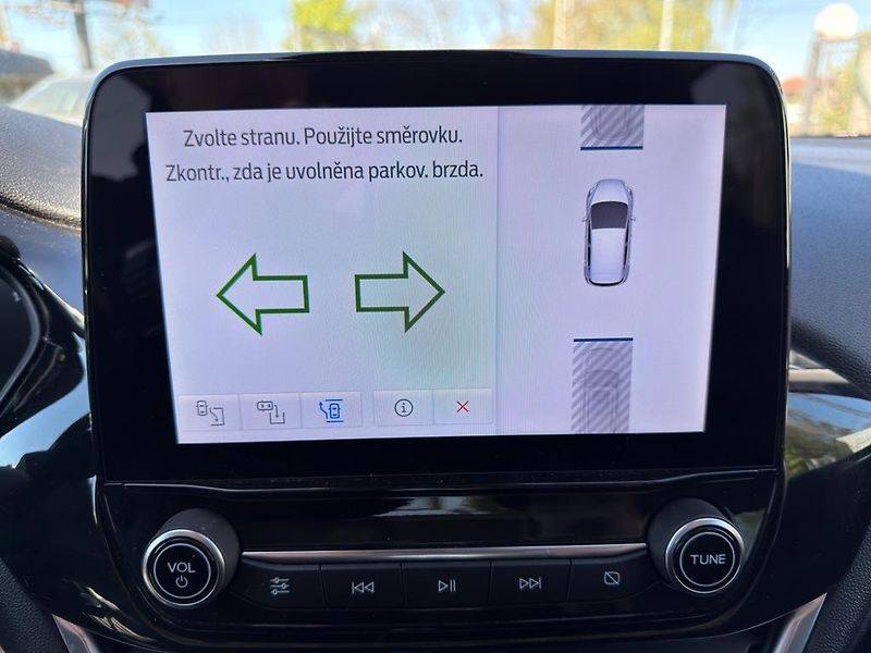Ford Fiesta 1.0 EB 92 kW automat, serviska - fotka 21 z 22