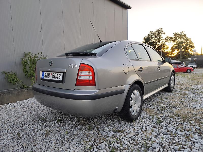 Škoda Octavia TOUR, 1.6i - LPG, ČR - fotka 6 z 14