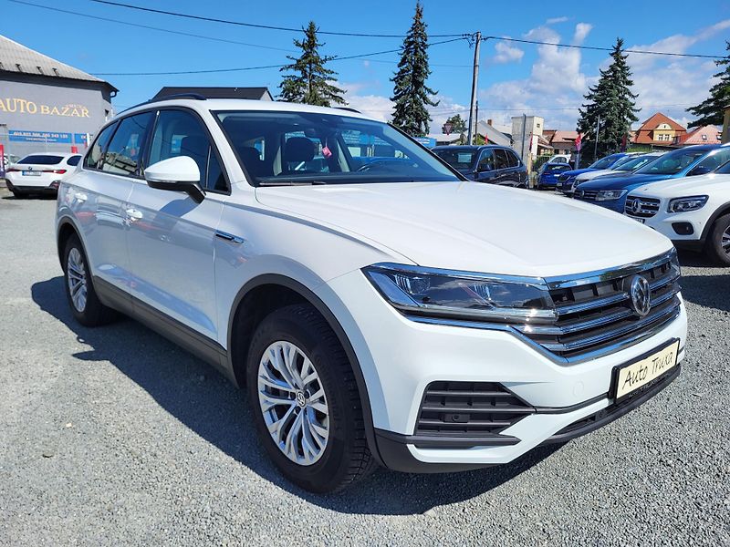 Volkswagen Touareg 3.0 V6 TDi DSG 4MOTION - fotka 6 z 47