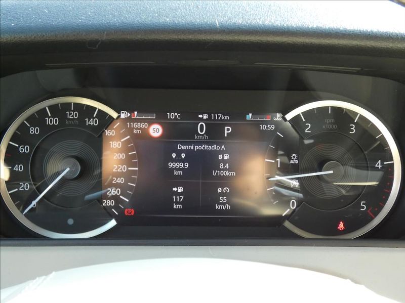Land Rover Range Rover Velar 3,0 D300 R-Dynamic SE,1maj,ČR - fotka 21 z 44