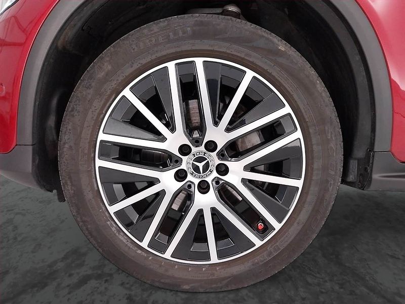 Mercedes-Benz GLC (2022) 300 d 4MATIC - fotka 15 z 24