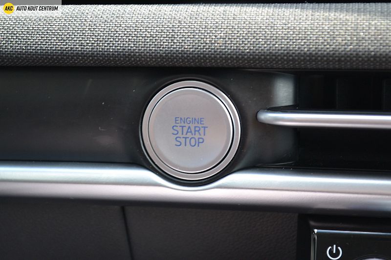 Hyundai Tucson 1.6T-GDI STYLE DCT FL 118KW - fotka 34 z 48