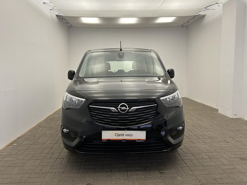 Opel Combo 1.2  Enjoy - fotka 4 z 23