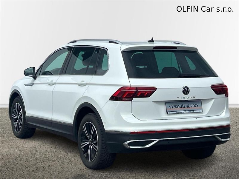 Volkswagen Tiguan 1,5 TSi 110 kW 7DSG ELEGANCE - fotka 9 z 27