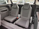 Peugeot 5008 2.0 HDI/110kW Allure - náhled 12