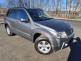 Suzuki Grand Vitara 2.0 benzin  Rezervace - náhled 10