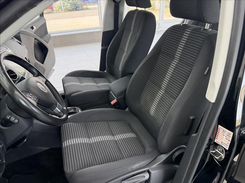 Volkswagen Tiguan 2,0 TDI,DSG 4Motion,Sport,CZ - fotka 10 z 24