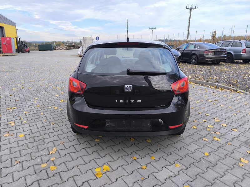 Seat Ibiza (2011) 1.2 DOLOŽENÉ KM, 1.MAJITEL - fotka 6 z 29