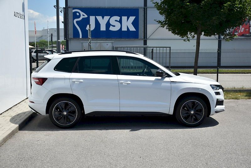 Škoda Karoq (2023) Sportline Exclusive 1.5 TSI 11 - fotka 13 z 35