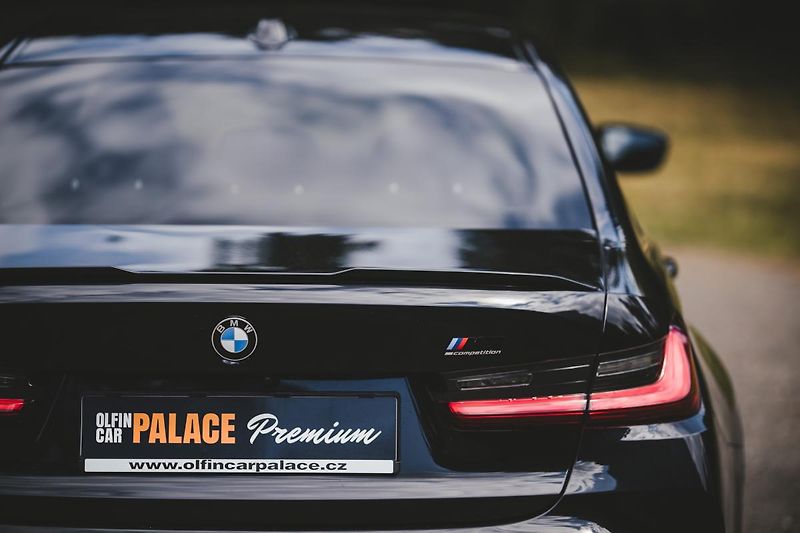 BMW M3 (2023) M3 Competition 375kW - fotka 17 z 48