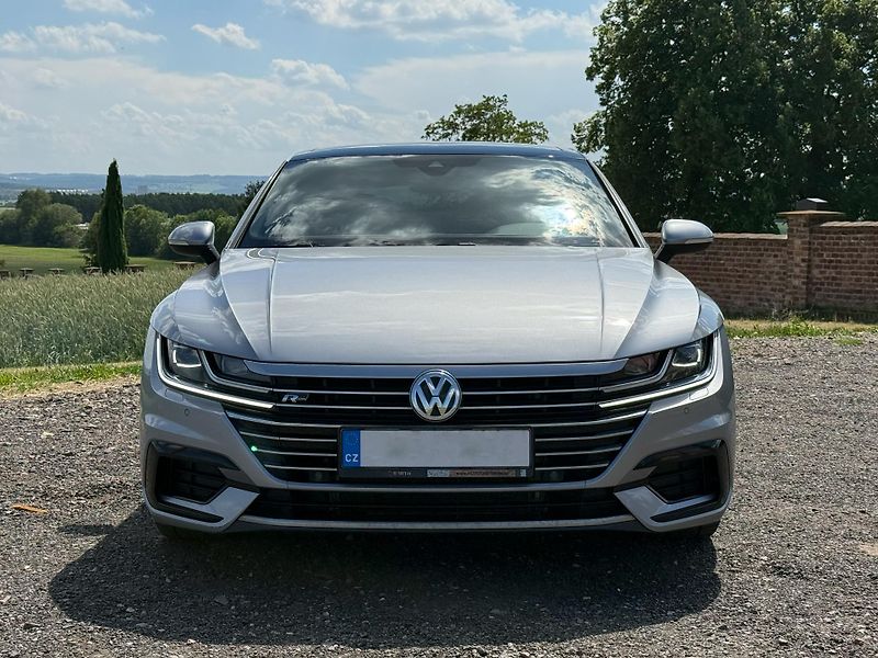 Volkswagen Arteon (2020) R-Line Bi-TDI 176kW 4x4 - fotka 2 z 20