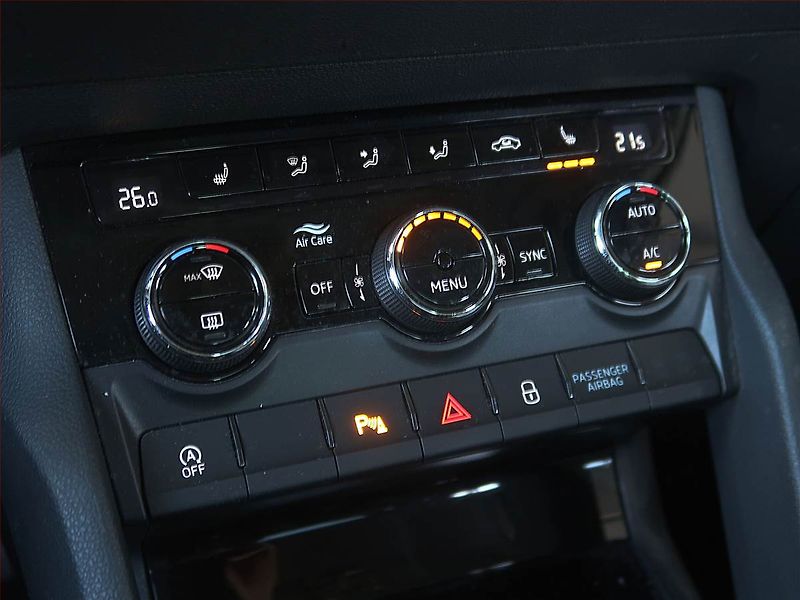 Škoda Karoq (2018) 2.0 TDI - fotka 19 z 19