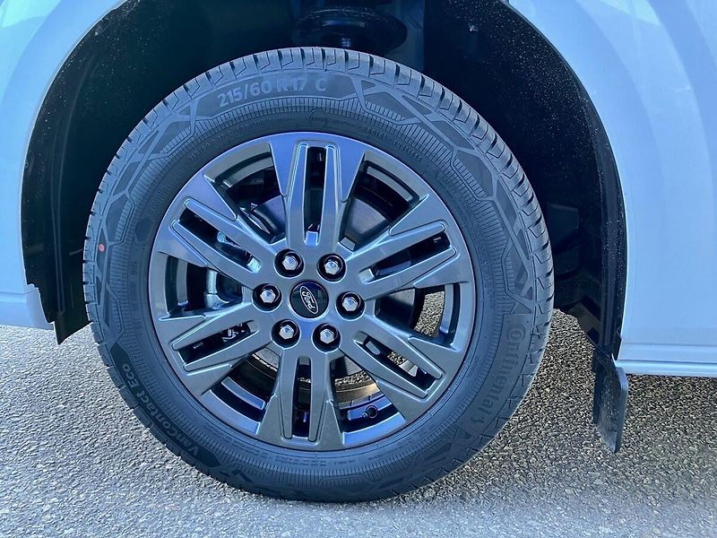 Ford Tourneo Custom (2026) Titanium L2, Tourneo, 2.0 EcoB - fotka 30 z 31