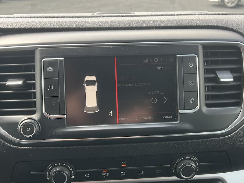 Citroën SpaceTourer (2022) 2.0HDi 130kW AUTOMAT DPH - fotka 18 z 22