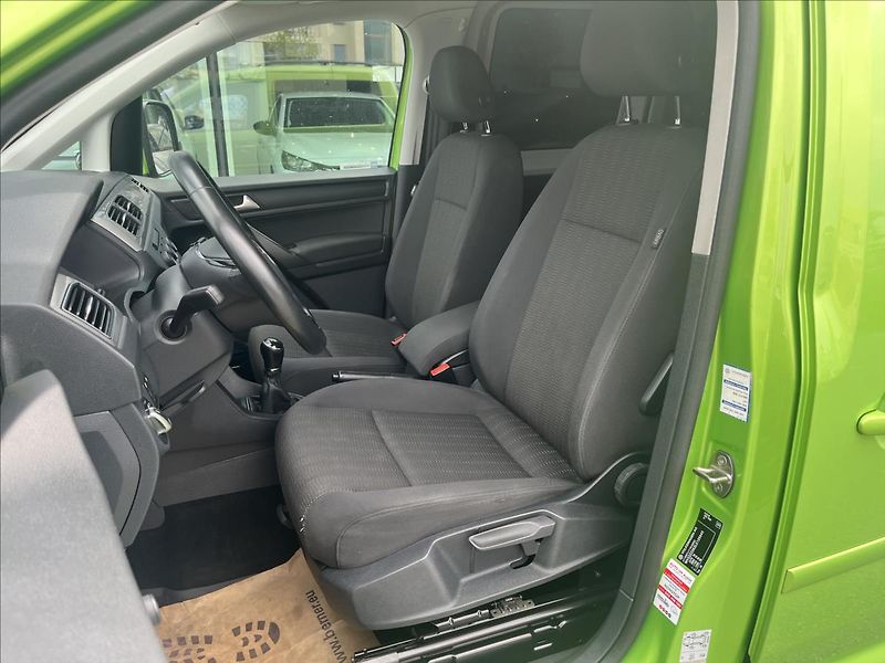 Volkswagen Caddy 2,0 TDI - fotka 10 z 22