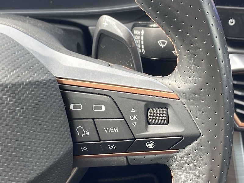 Cupra Formentor (2023) 1.5 TSI DSG - fotka 26 z 36