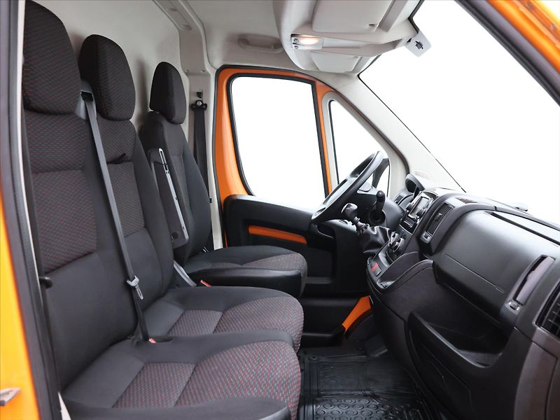 Peugeot Boxer 2,2 HDI 103kW L3H3 Tažné DPH - fotka 11 z 29