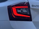 Škoda Octavia (2018) III RS230 2.0TSi MAN, Kessy    - náhled 37