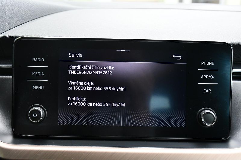 Škoda Scala 1.0TSi 81kW STYLE  - fotka 30 z 38