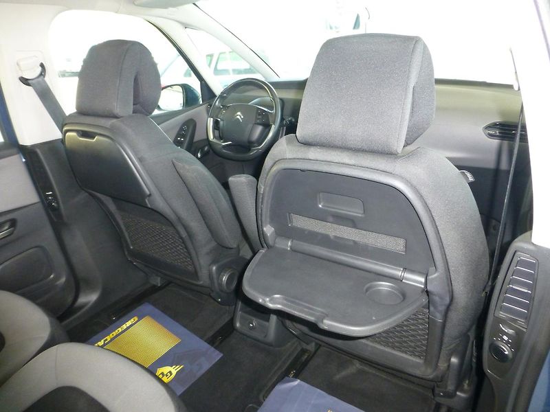 Citroën Grand C4 Picasso (2015) 1,6HDI*DIGI*NAVIGACE*ALU*7MIST - fotka 26 z 29