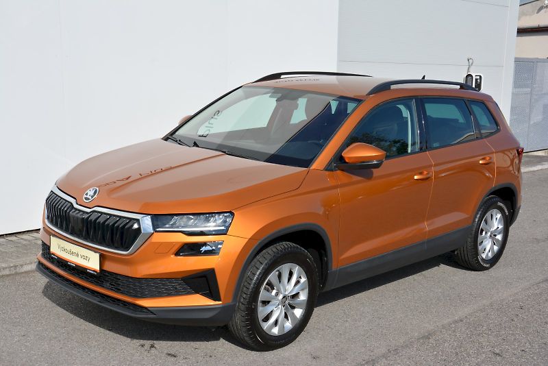 Škoda Karoq (2024) 1.5 TSI 110 kW Ambition PLUS - fotka 10 z 21