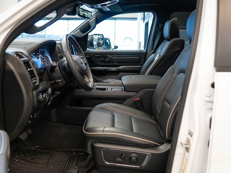 Dodge RAM (2024) 5.7 V8 Limited, 6 Lift, LPG - fotka 15 z 45