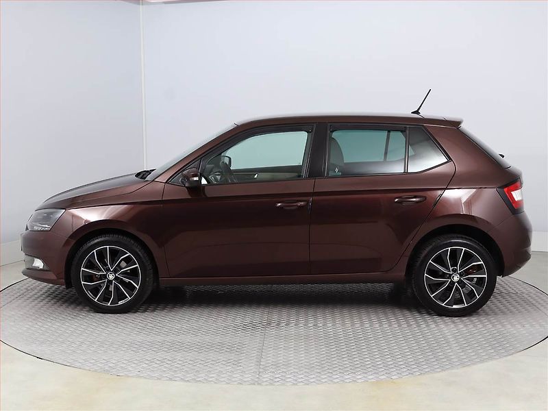 Škoda Fabia (2016) Style 1.2 TSI, Park. senzory - fotka 3 z 16
