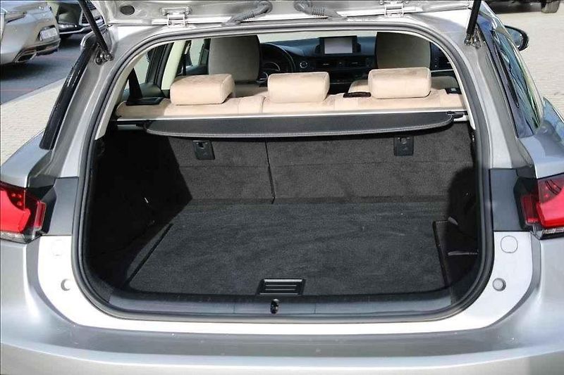 Toyota RAV4 2,5 HSD Executive AWD