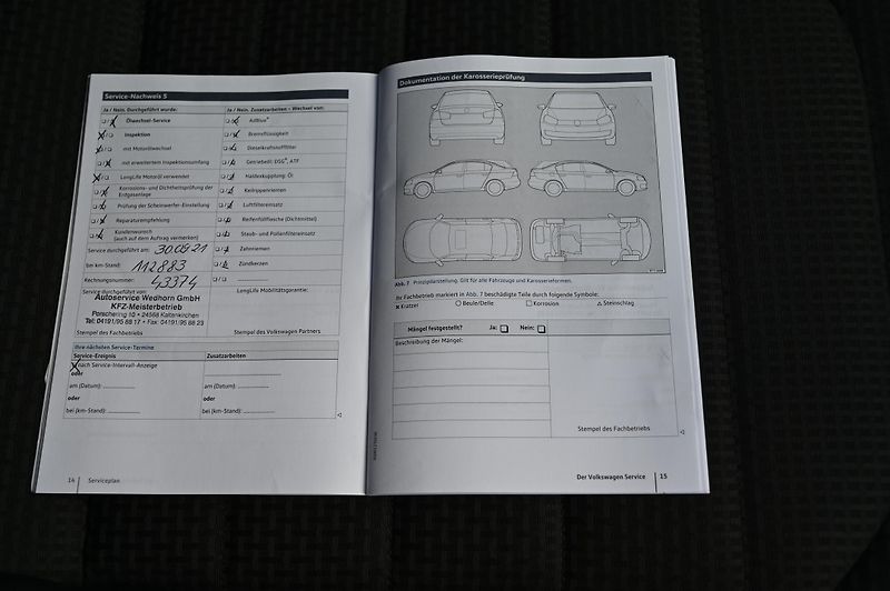 Volkswagen Golf VII 2.0TDI 110KW Highline 2/17 - fotka 51 z 57
