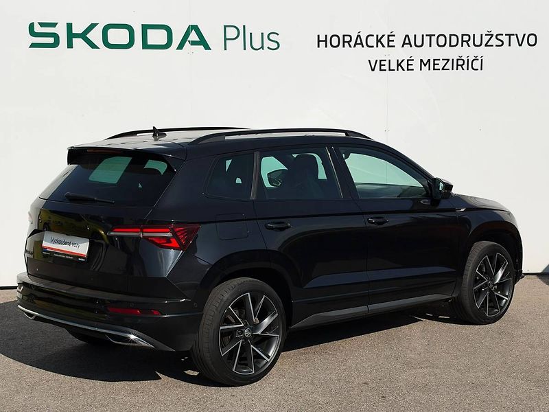 Škoda Karoq SportLine Exclusive 2,0 TDI 11 - fotka 2 z 35