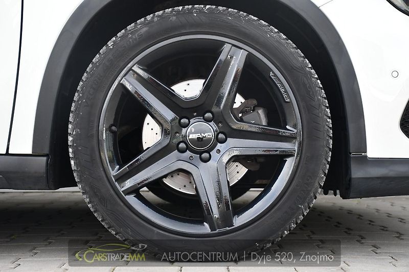 Mercedes-Benz GLA - fotka 44 z 47