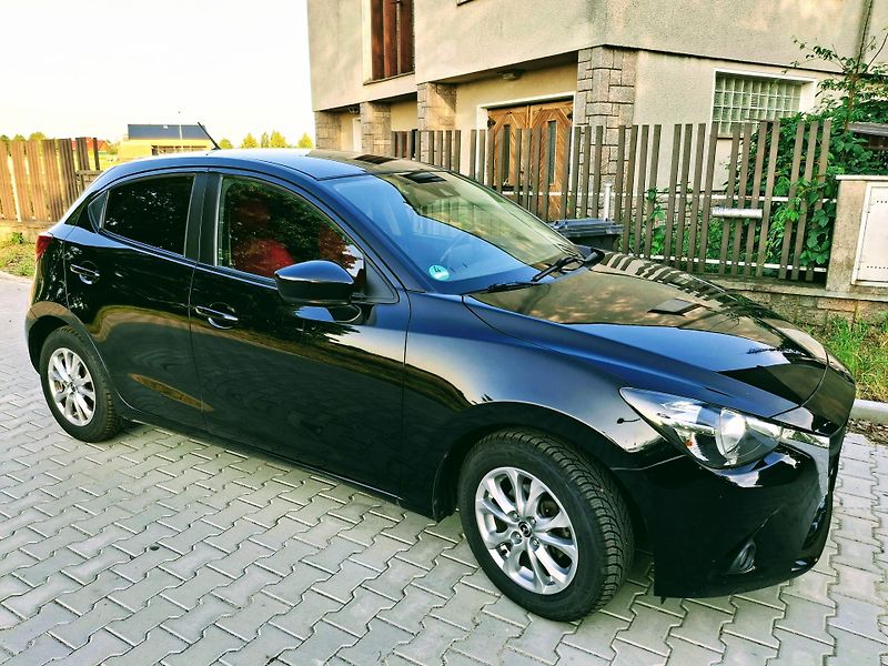 Mazda 2 1.5 benzin  - fotka 13 z 41