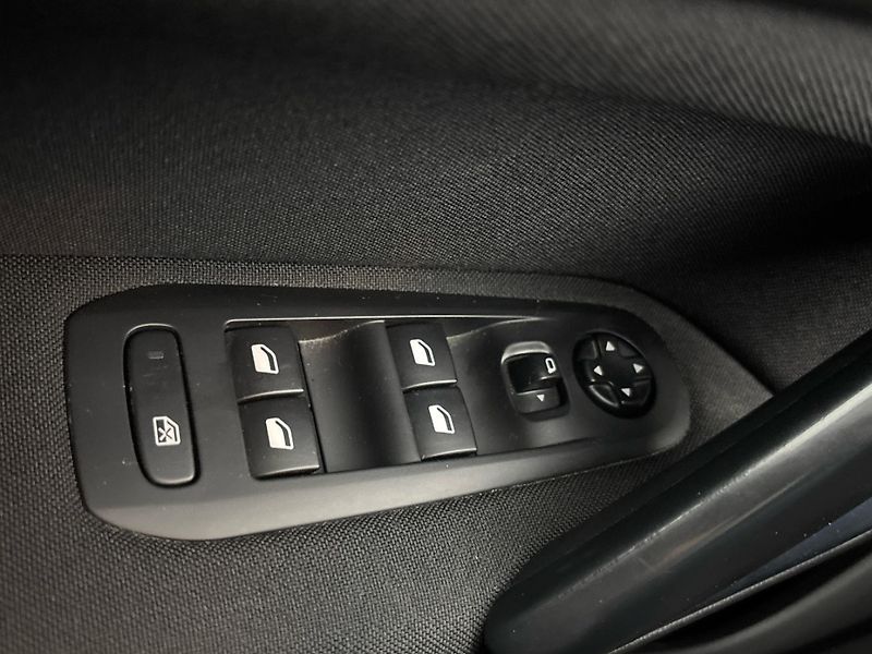 Peugeot 308 Kombi 308 - fotka 21 z 27