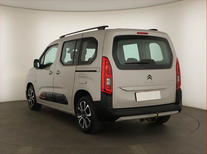 Citroën Berlingo (2020) XTR 1.5 BlueHDi, 5Míst, ČR - fotka 4 z 14