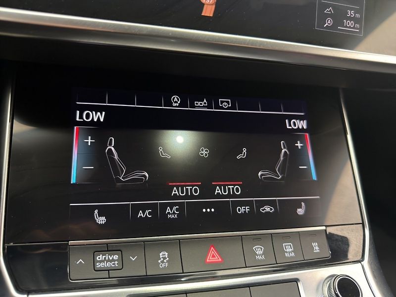 Audi A6 45TFSI quattro Matrix NezT 360 - fotka 22 z 29