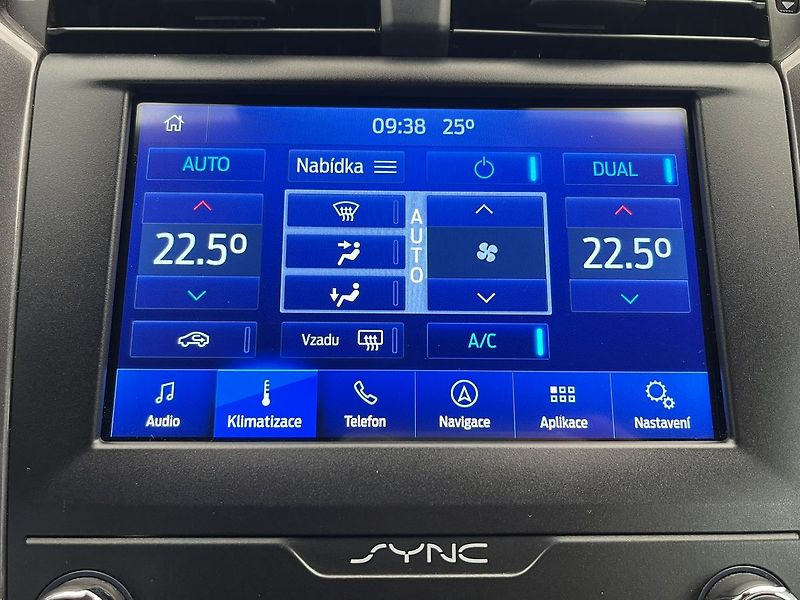 Ford Mondeo 110 kW, MANUÁL, TAŽNÉ - fotka 63 z 69